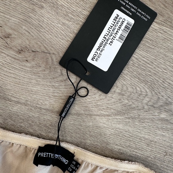 Cup Detail Drape Bodycon Dress - Picture 7 of 7